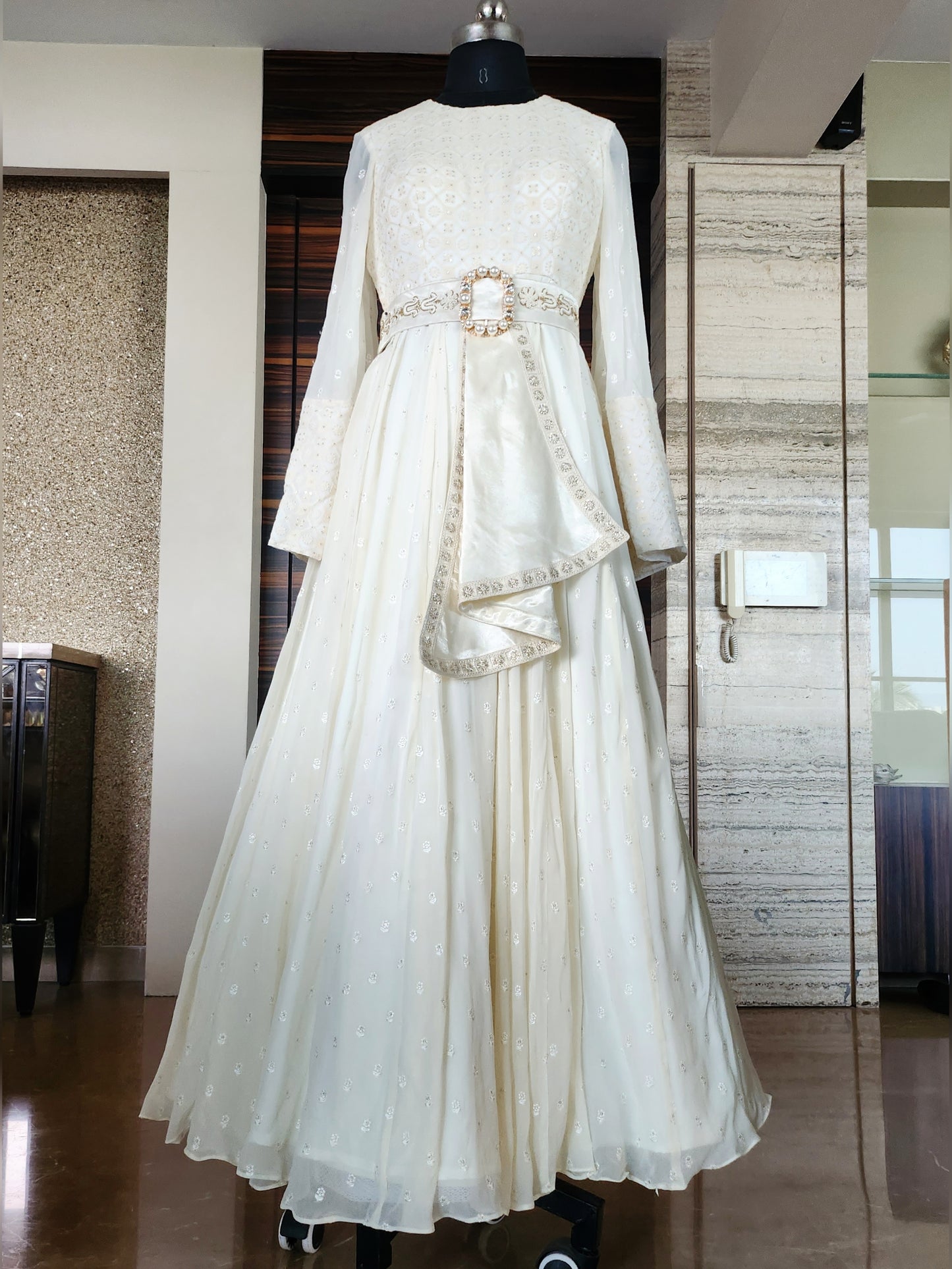 Queens White Gown